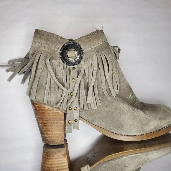 Ariat Unbridled Avery Size 9 - Picture 11 of 14